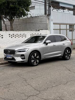 VOLVO XC60 2.0 T8 RECHARGE ULTIMATE DARK AWD GEARTRONIC